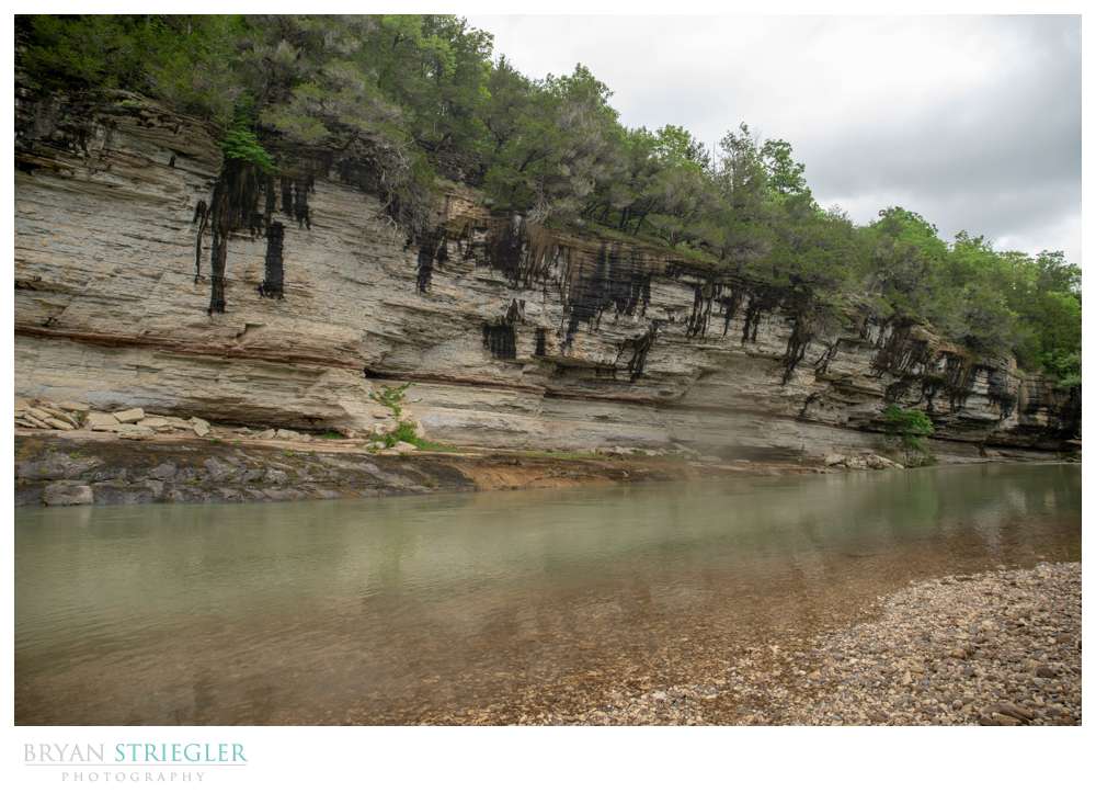 wide view of Buffalo River and bluffs